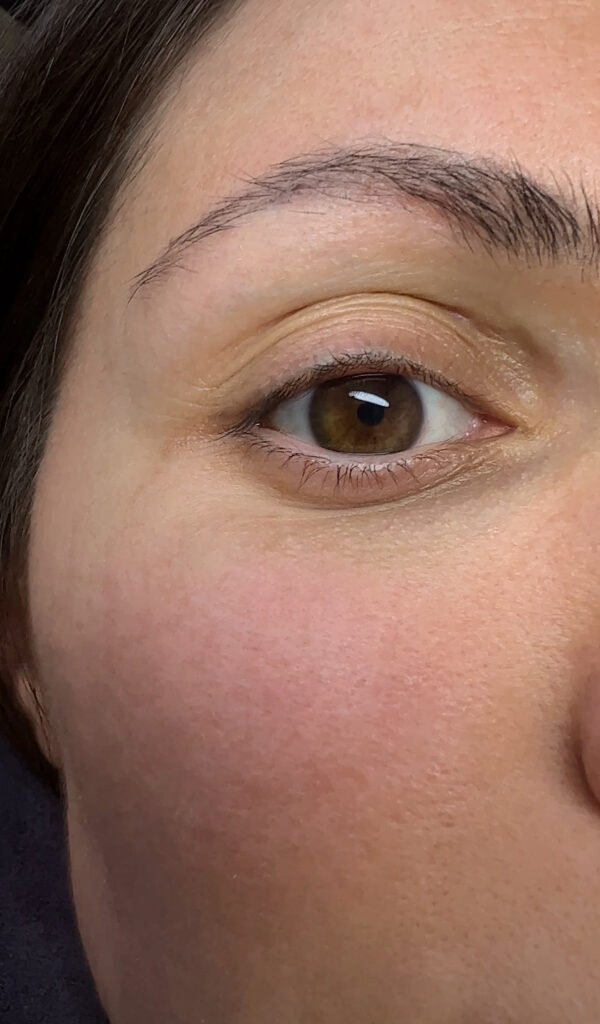 Brow Lamination - Defined Brow Texture 1 Brow Lamination – Defined Brow Texture additional result view 1
